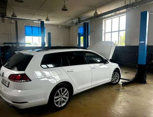 Автоцентр «Lab 888»